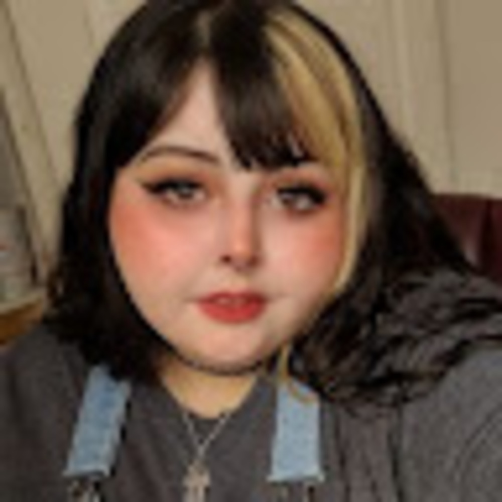 Meet your Posher, Lilly